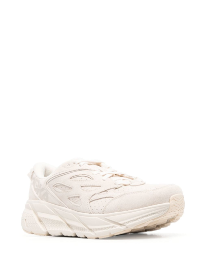 多拼接系带运动鞋