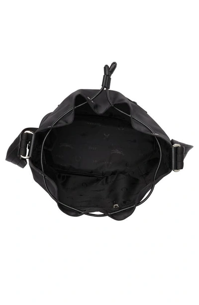 Longchamp Le Pliage Neo Bucket Bag In Black