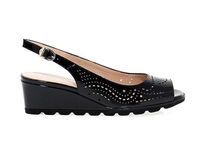 Shop Donna Serena Women's Black Leather Sandals