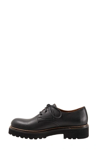 Shop Bueno Andi Derby In Black