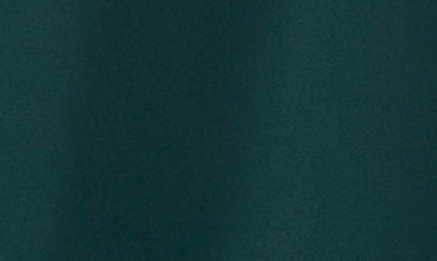 Chaus Flutter Sleeve Blouse In Jasper Green