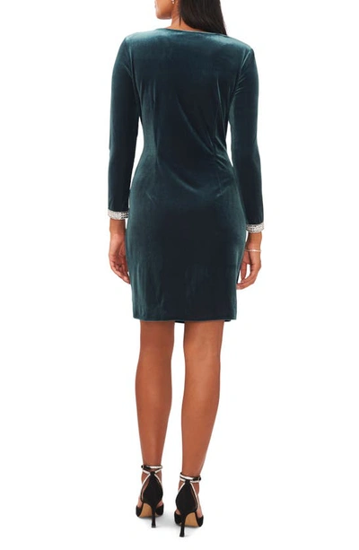 Chaus Bead Detail Long Sleeve Velvet Dress In Majestic Emerald