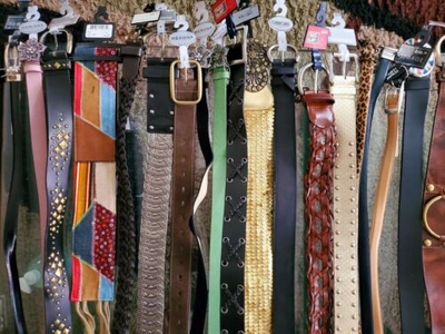 Pre-owned Multiple Brands 100 Lot Wholesale Assorted Women's Belt In Mixed Sizes In Black, Brown, Pink, Green, Golden