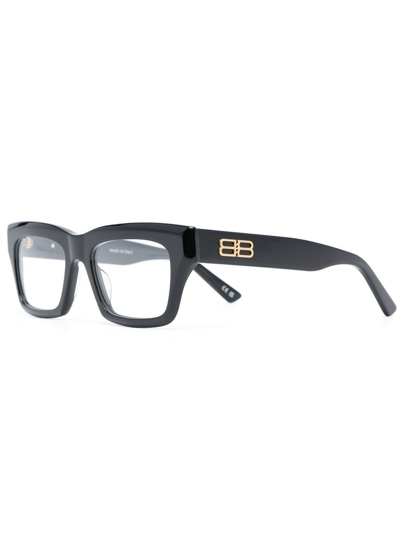 Shop Balenciaga Logo-plaque Square-frame Glasses In Schwarz
