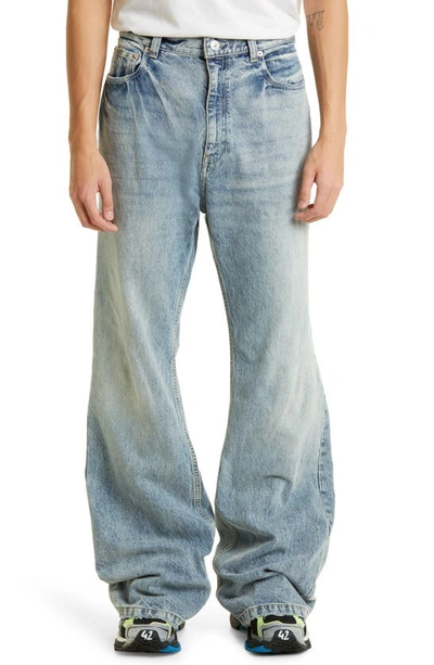 Balenciaga Low-crotch Vintage Denim Jeans In Голубой | ModeSens