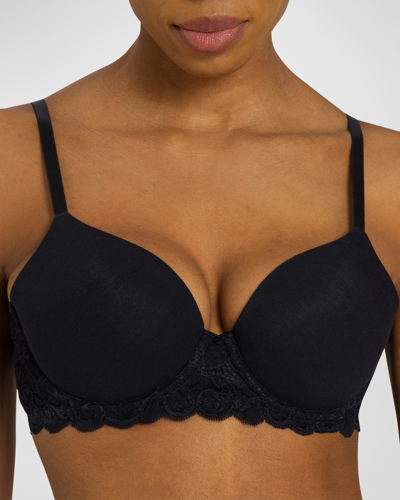 Shop Hanro Luxury Moments Scalloped Lace T-shirt Bra In Black