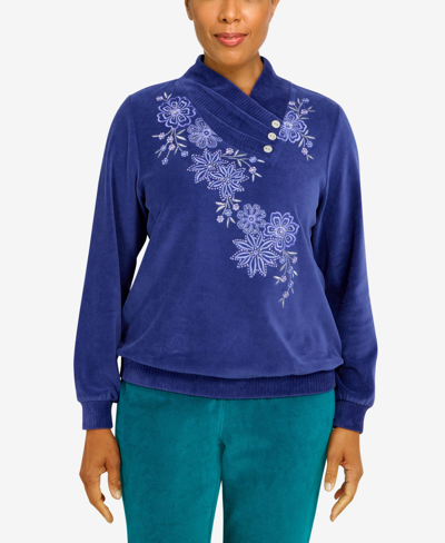 Alfred Dunner Plus Size The Big Easy Long Sleeve Velour Top In Amthyst |