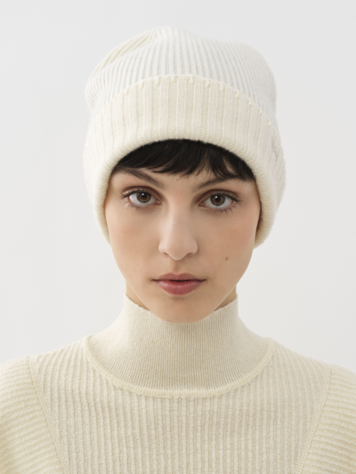 Shop Chloé Ribbed Knit Beanie White Size Onesize 69% Wool, 29% Cashmere, 2% Cotton