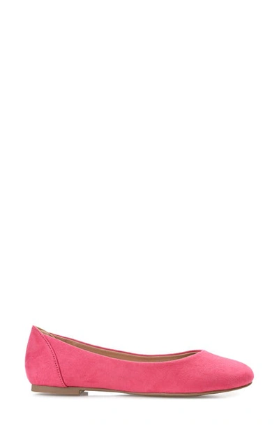 Journee Collection Womens Kavn Medium And Wide Width Comfort Insole Slip On Round Toe Ballet Flats In Fuchsia