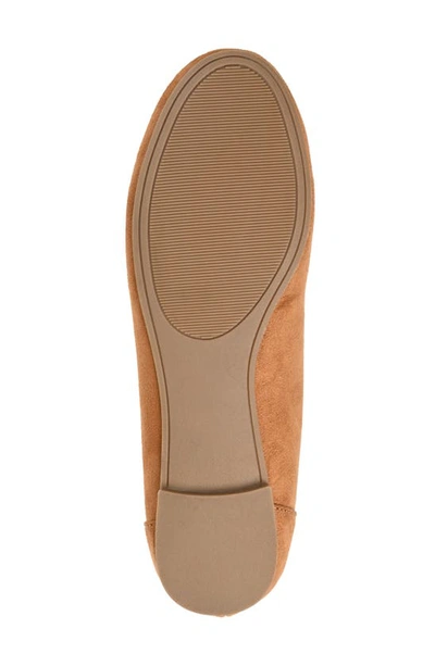 Journee Collection Womens Kavn Medium And Wide Width Comfort Insole Slip On Round Toe Ballet Flats In Tan