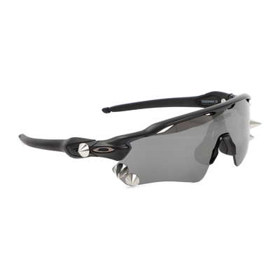 Vetements Black Oakley Edition Spike Sunglasses | ModeSens