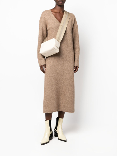 结构感设计斜挎包