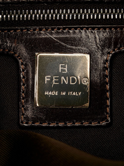 Pre-owned Fendi Zucca Shoulder Bag In White