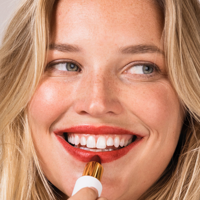 Ogee Full Bloom Sculpted Lipstick In Baccara