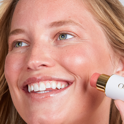 Ogee Sculpted Face Stick In Carnelian