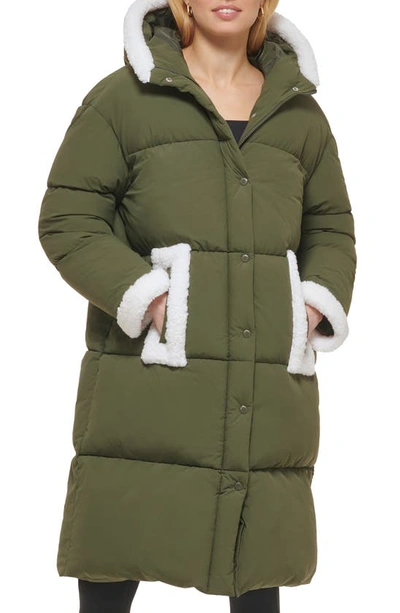 Shop Levi's Faux Shearling Trim Puffer Parka In Army Green