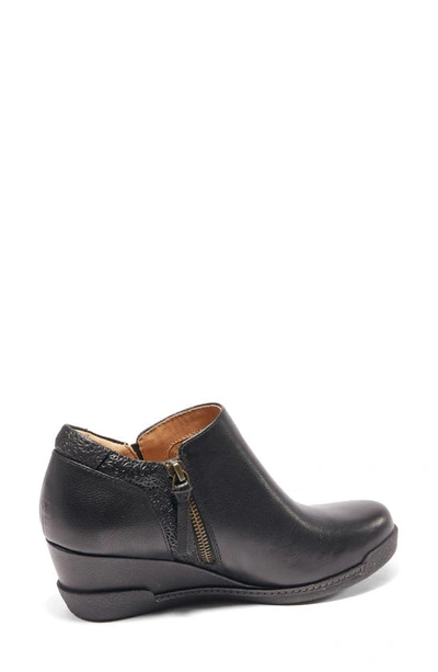 Halsa Footwear Devina Wedge Bootie In Black