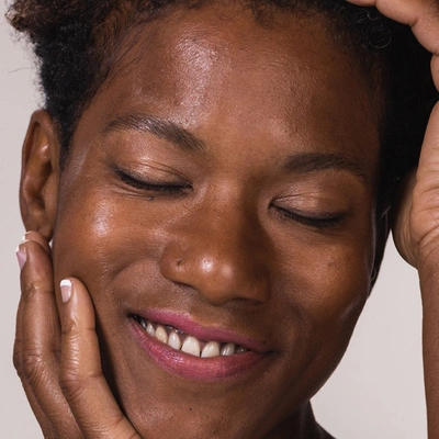 Ogee Full Bloom Sculpted Lipstick In Zuri