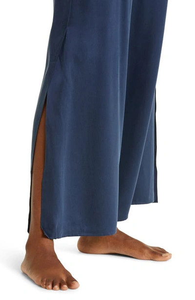 Lunya Washable Mulberry Silk T-shirt Pajamas In Deep Blue