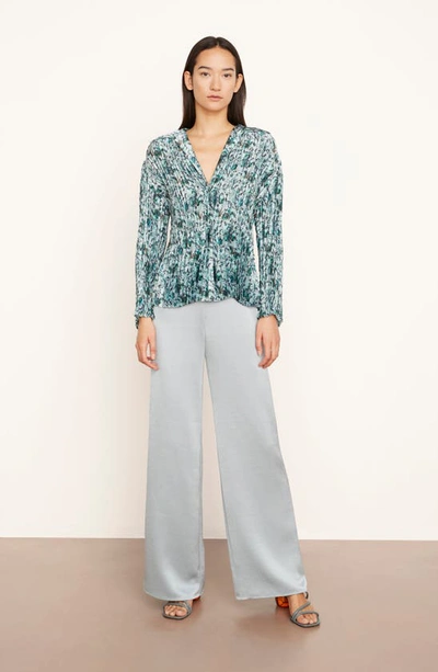 Vince Berry Blooms Pleated Blouse In Ocean