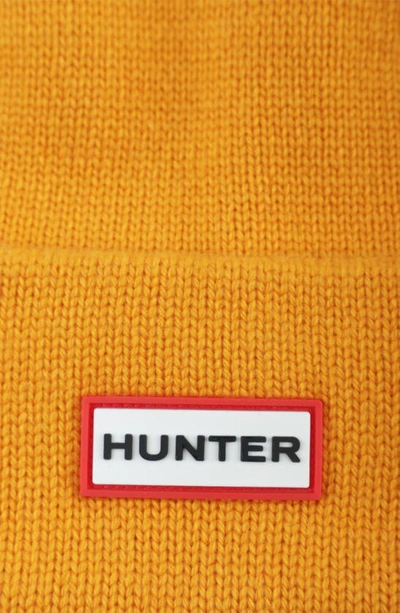 Shop Hunter Play Essential Cuff Beanie In Nomad Orange