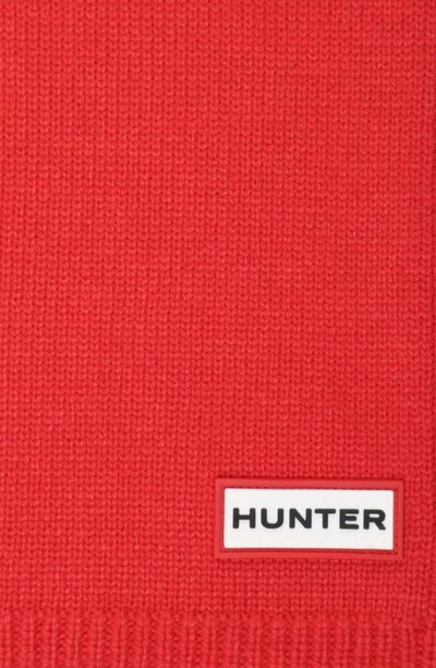 Hunter Play Essential Recycled Polyester Blend Scarf In Logo Red