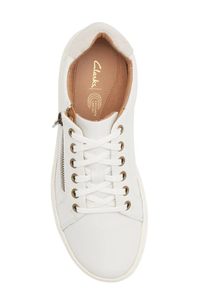 Clarks Nalle Sneaker In White Leather