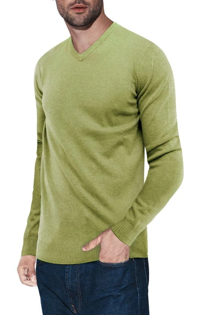 X-ray Men's Basic V-neck Pullover Midweight Sweater In Heather Lime