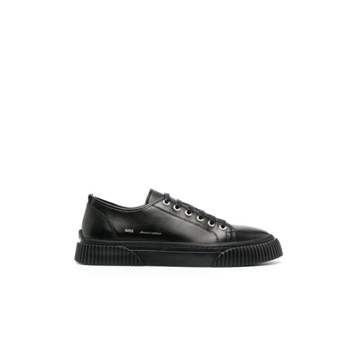 Shop Ami Alexandre Mattiussi Low-top Leather Sneakers In Black