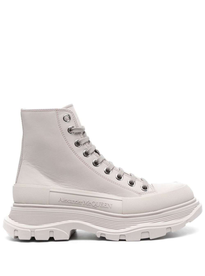Shop Alexander Mcqueen Tread Slick White Lace-up Boots With Chunky Platform In Leather Woman