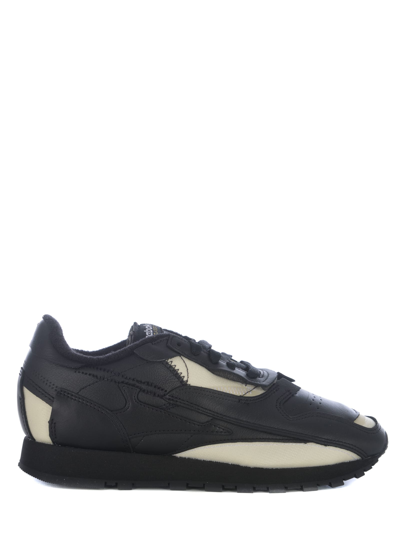 Maison Margiela Margiela X Reebok Classic Leather Track Sneakers In Nero |  ModeSens