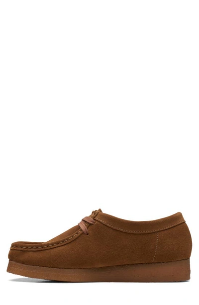 Clarks Un Loop Ave Flat In Cola Suede