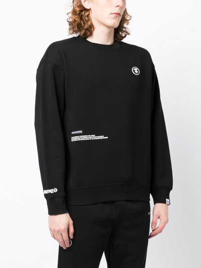 LOGO-PATCH LONG-SLEEVE SWEATSHIRT