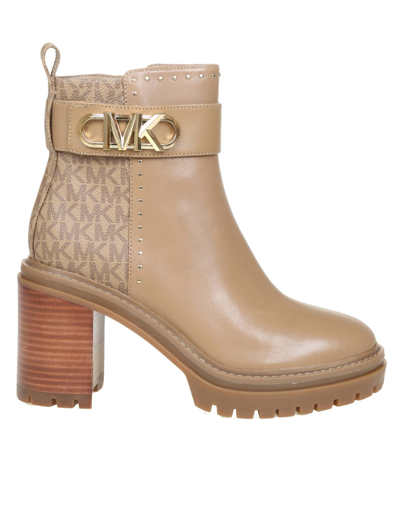 Michael Kors Tronchetto Parker Lug In Camel In Cappuccino | ModeSens