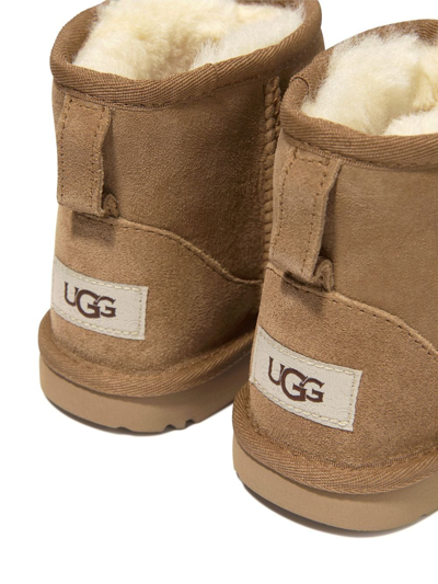 Ugg Ultra-mini Leather Boots In Che