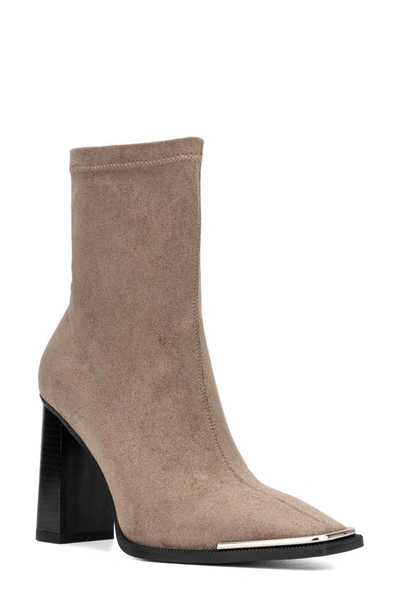 Torgeis Katya Block Heel Bootie In Taupe