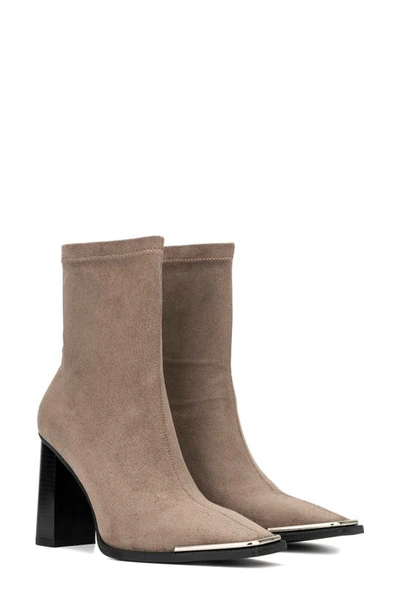 Torgeis Katya Block Heel Bootie In Taupe
