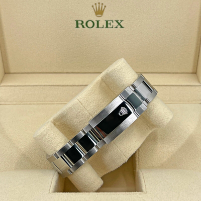 Pre-owned Rolex Datejust 41, Blue Dial, Oyster, Ref 126334-0001, Unworn Complete 2023
