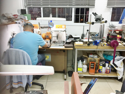 Pre-owned Kgm Diamonds Diamond 0.03 Ct Carrie Name Pendant Necklace White Gold Personalize Customize In White/colorless