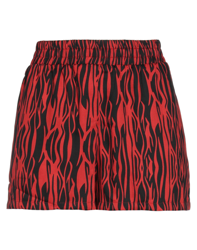 Shop Jijil Woman Shorts & Bermuda Shorts Red Size 8 Viscose