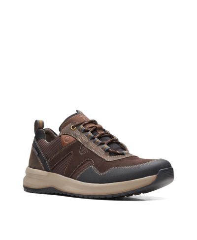 Shop Clarks Men's Wellman Trail Shoes In Dark Brown Combo