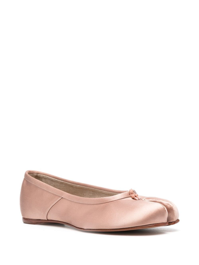 Shop Maison Margiela Satin Tabi-toe Ballerina Shoes In 粉色