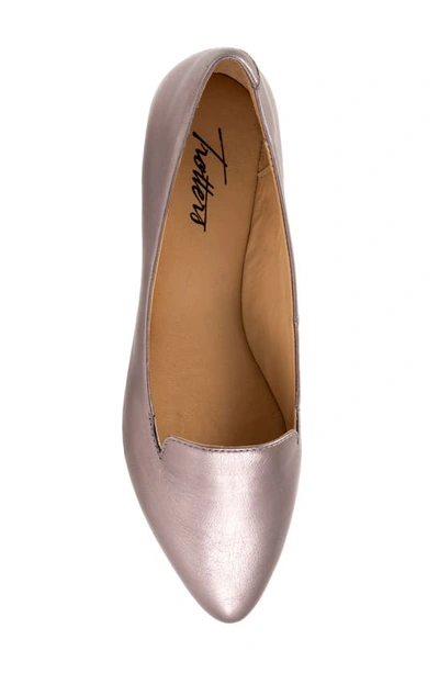 Trotters Harlowe Pointed Toe Loafer In Pewter
