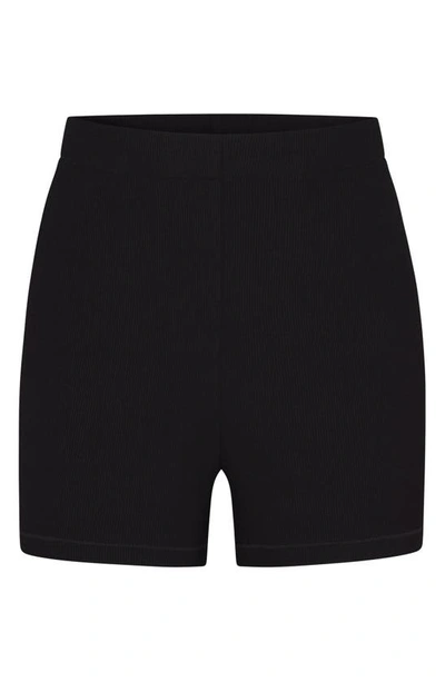 Skims Soft Lounge Ribbed Short Pajamas In Onyx