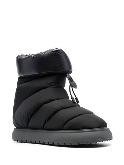 Shop Moncler - Snow Boots In Black