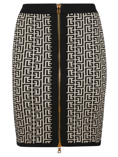 Shop Balmain Genoux Skirt In Gfe