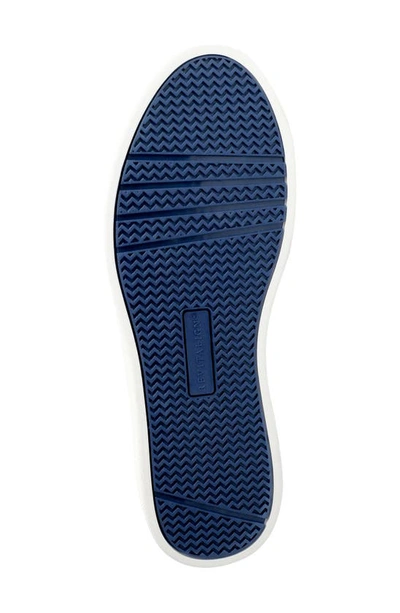 Revitalign Avalon Sneaker In Navy