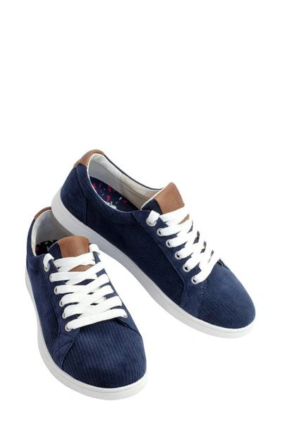 Revitalign Avalon Sneaker In Navy