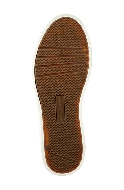 Revitalign Avalon Sneaker In Olive