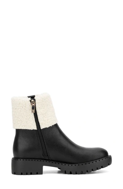 New York And Company Nelli Faux Shearling Collar Boot In Black